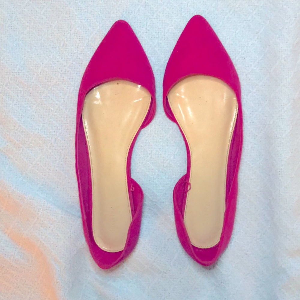 Pink flats